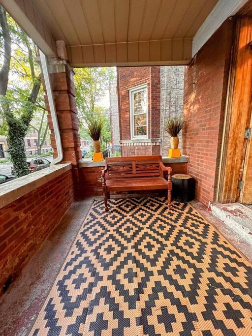 شقة Modern Vintage 2Br Walkable To Dining & Lakefront شيكاغو المظهر الخارجي الصورة